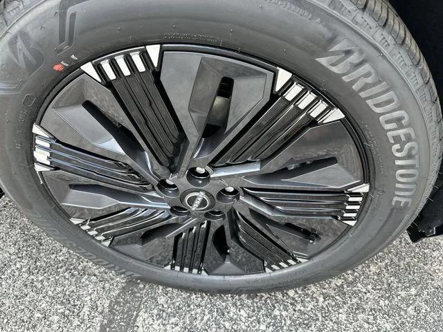 New 2026 Everest White Pearl TriCoat Nissan Platinum image 21