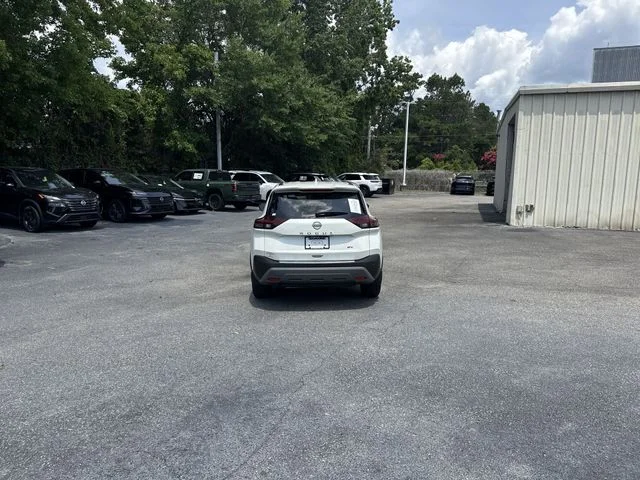 Used 2023 White Nissan SV image 6
