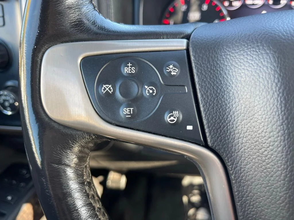 Used 2016 Black GMC Denali image 43