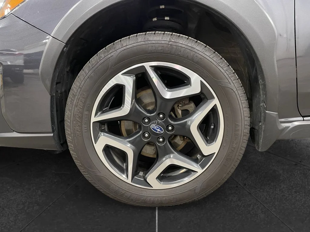Used 2019 Dark Gray Metallic Subaru 2.0i Limited image 14