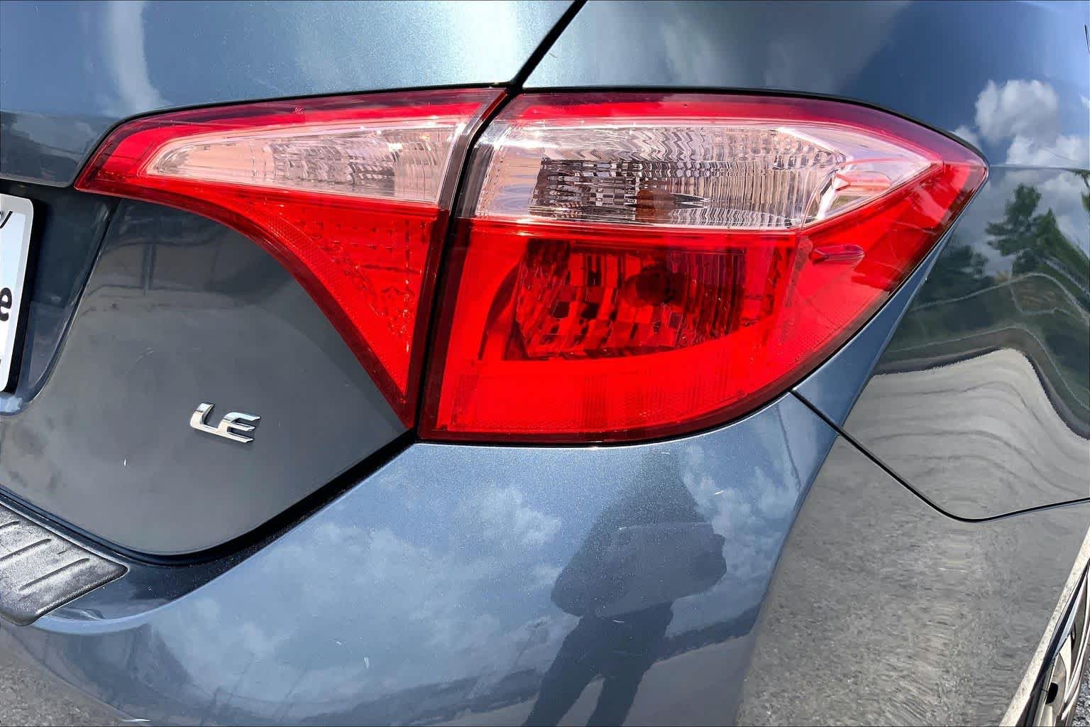 Used 2018 Slate Metallic Toyota LE image 30