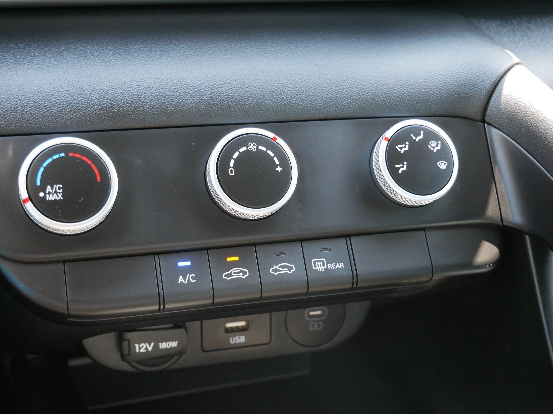 Certified Used 2026 Fluid Metal Hyundai SE image 22