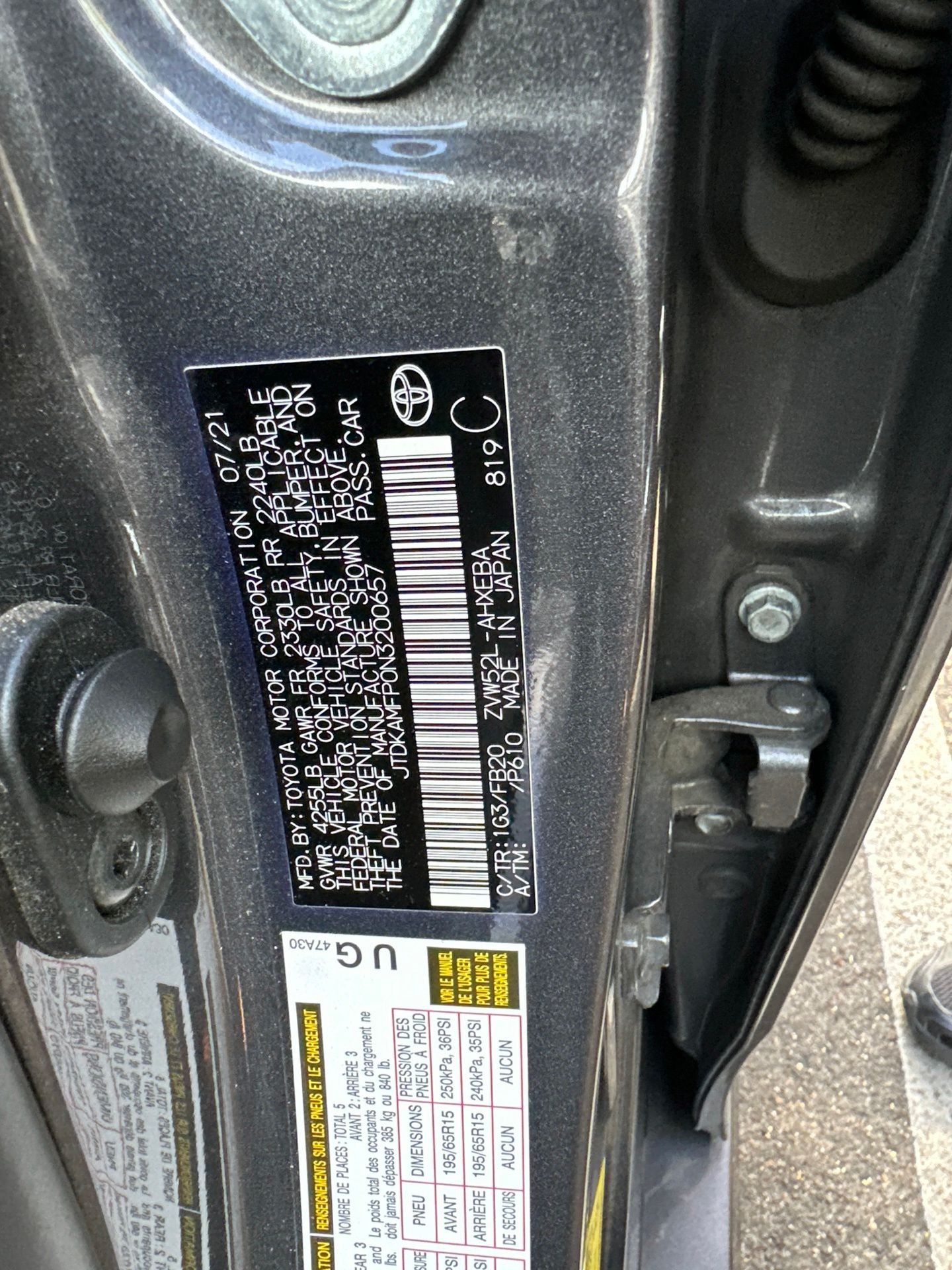 Used 2022 Gray Toyota LE image 5
