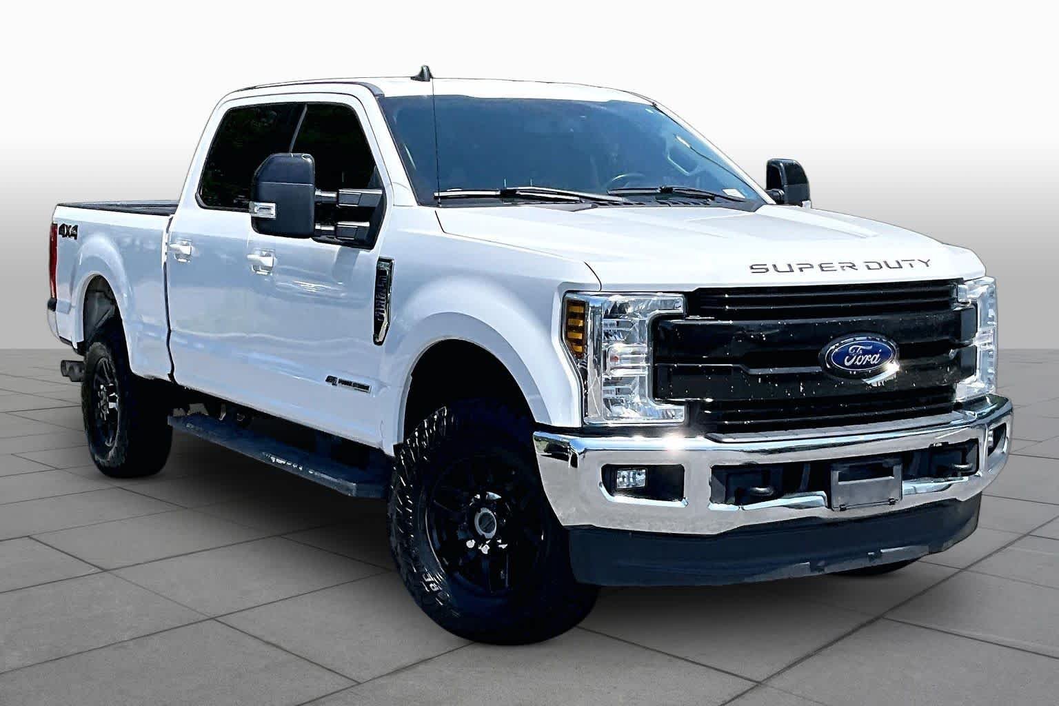 Used 2019 Oxford White Ford LARIAT image 3
