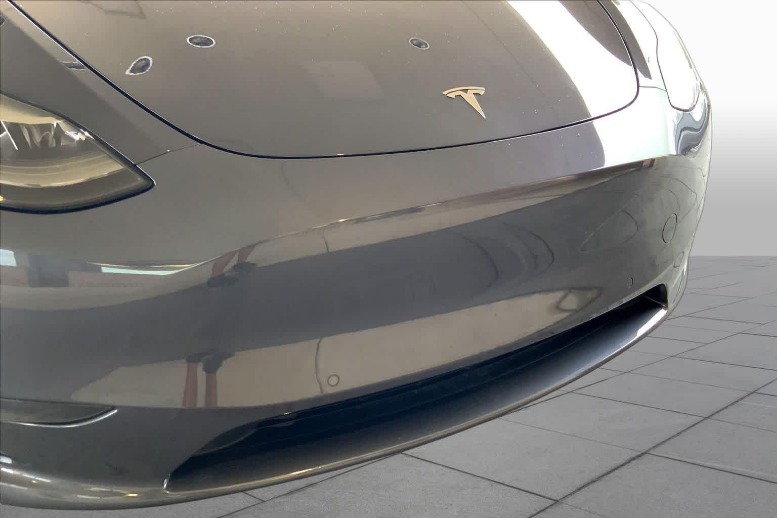 Used 2022 Deep Blue Metallic Tesla Performance image 28