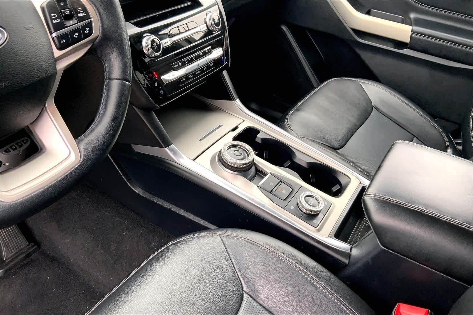 Used 2021 Oxford White Ford Limited image 17