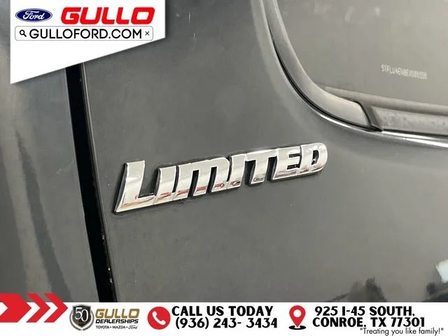 Used 2014 Black Toyota Base image 30