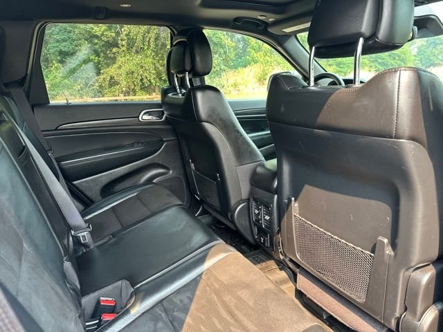 Used 2021 Granite Crystal Metallic Clearcoat Jeep Laredo X image 18