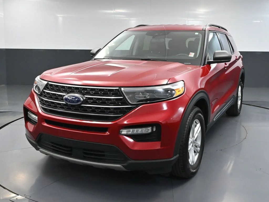 Certified Used 2023 Red Ford XLT image 12