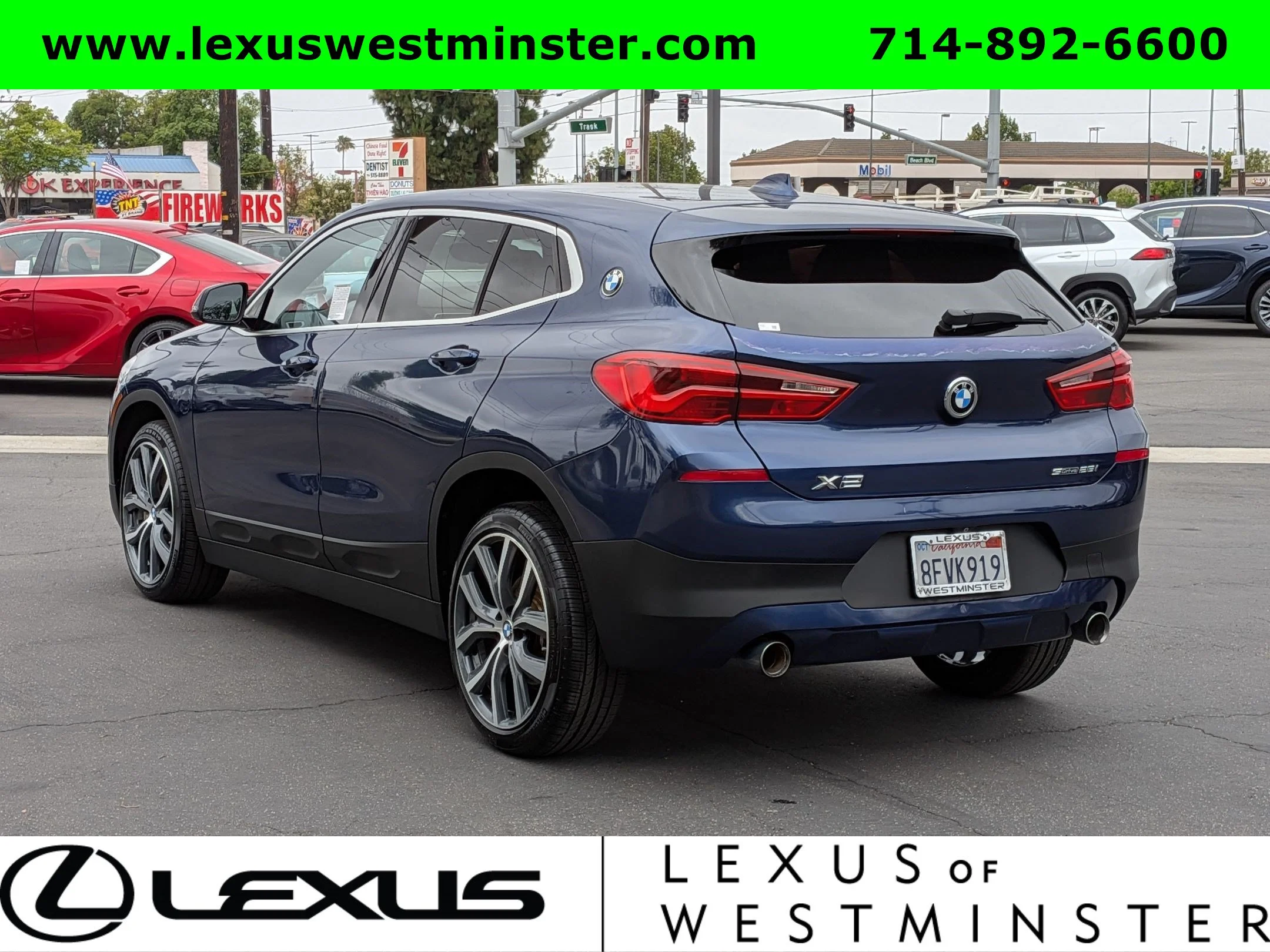 Used 2018 Mediterranean Blue Metallic BMW sDrive28i image 11