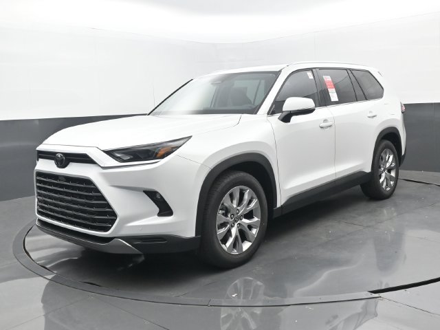 New 2026 Wind Chill Pearl Toyota Limited image 24