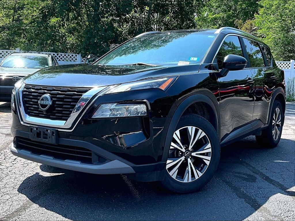 Used 2022 Black Nissan SV image 3