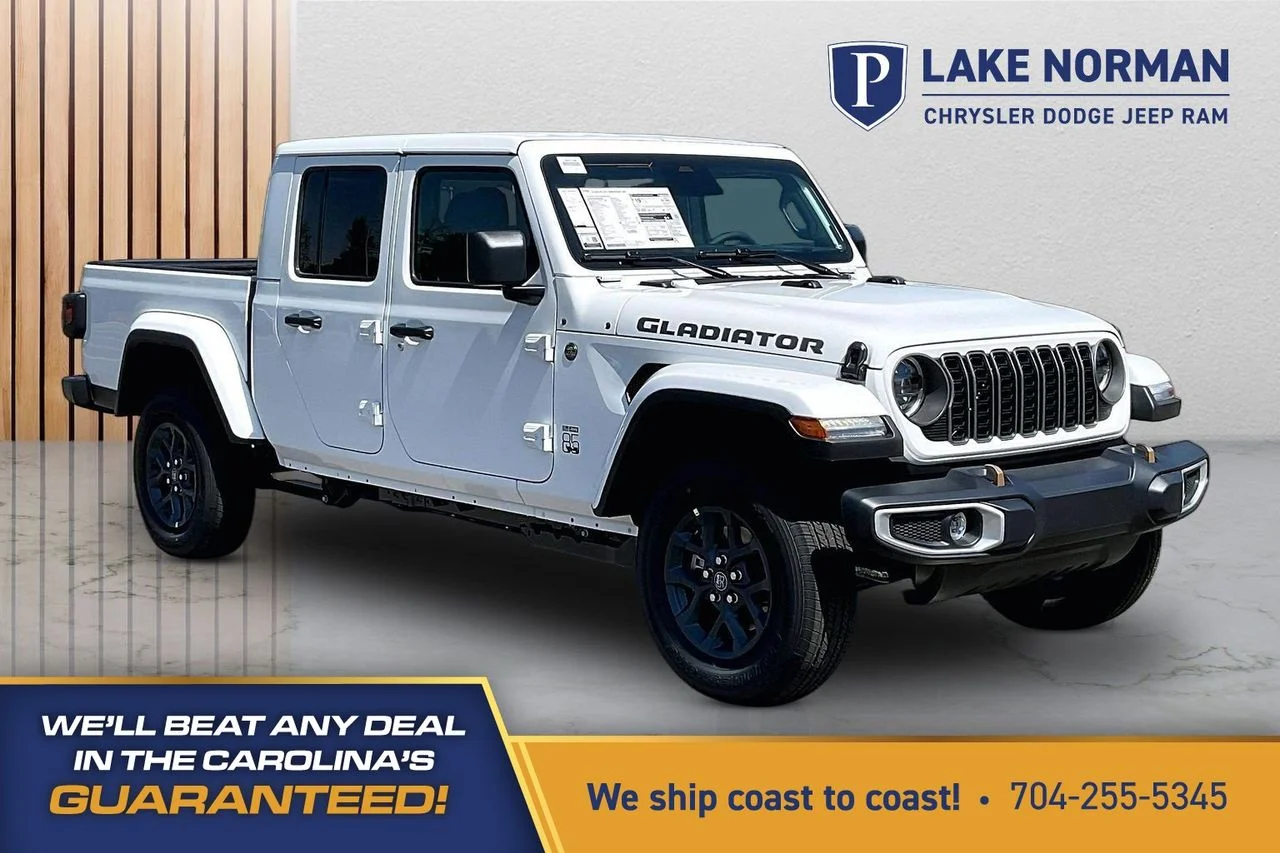 2026 Jeep Gladiator 85th Anniversary Edition Auto's photo