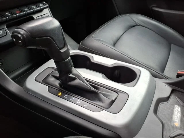 Certified Used 2018 Gray Chevrolet ZR2 image 28