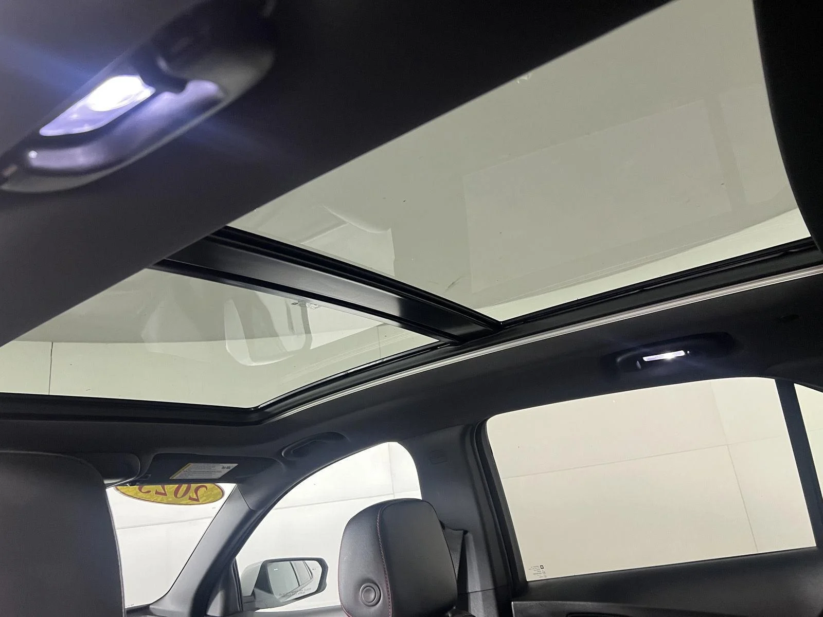 Used 2023 Summit White Chevrolet RS image 24