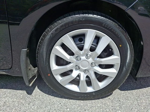 Used 2018 Black Toyota LE image 14
