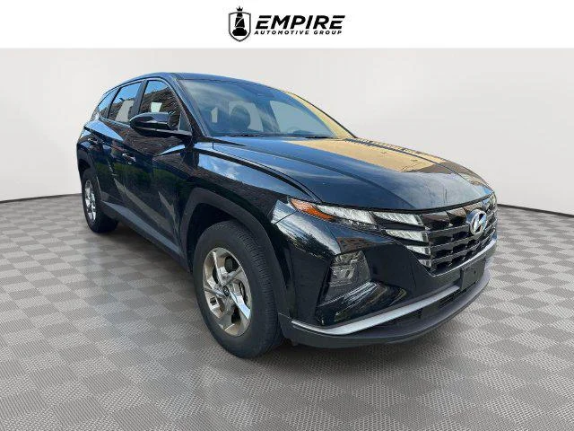 Used 2024 Black Pearl Hyundai SE image 1