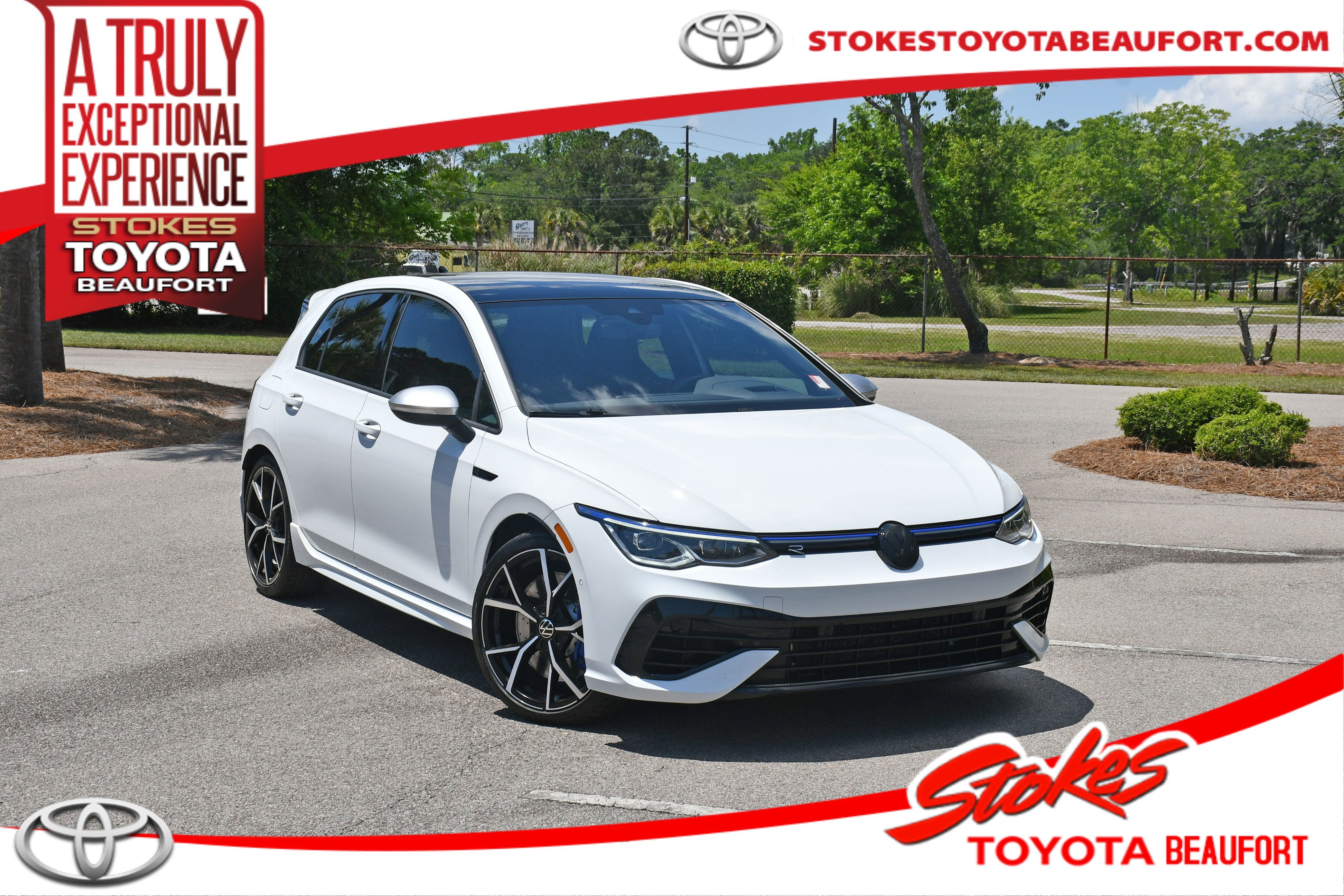 Used 2024  Volkswagen 2.0T image 1