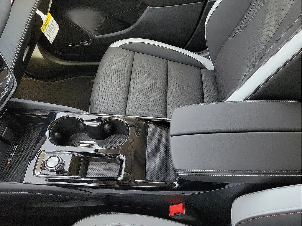2026 Buick Envision Sport Touring - Photo 20