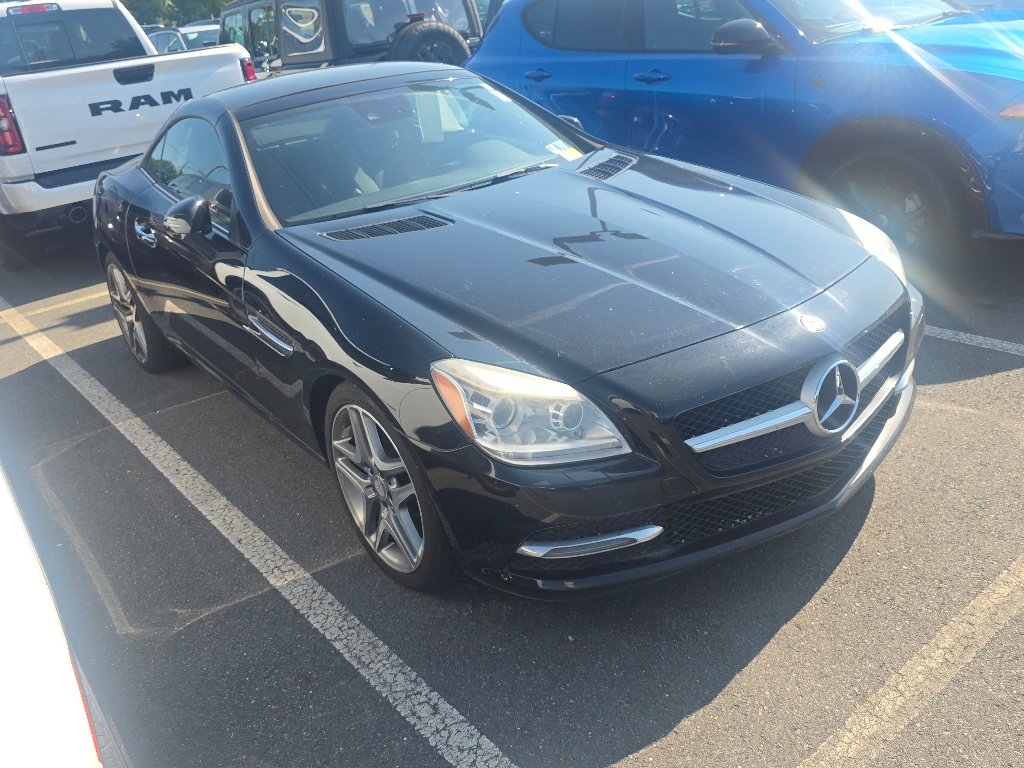Used 2013 Black Mercedes-Benz SLK 350 image 3