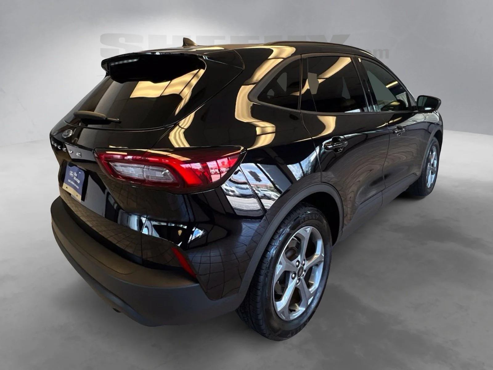 Certified Used 2025 Agate Black Metallic Ford ST-Line image 12