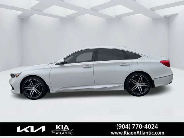 Used 2022 White Honda Touring image 6