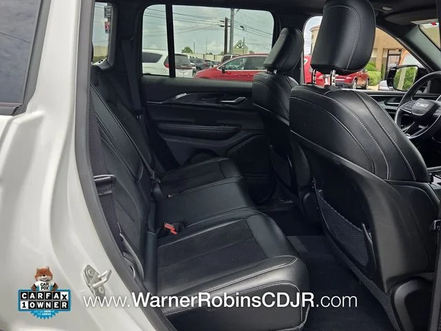Used 2023 White Jeep Altitude X image 17