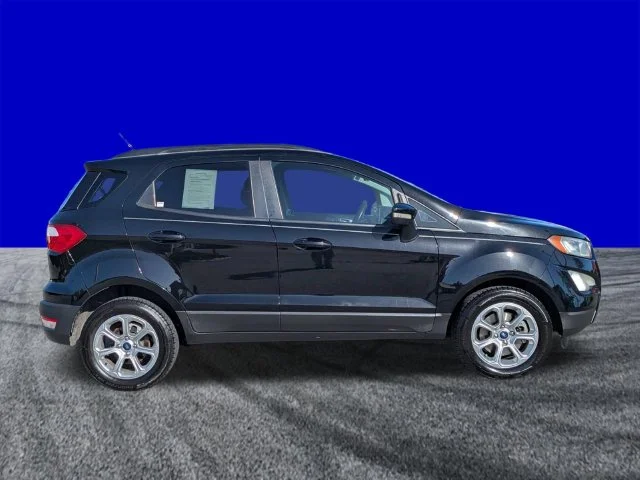 Certified Used 2020 Shadow Black Ford SE image 3