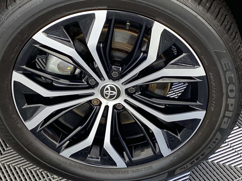 Used 2025 Brown Toyota XLE image 27