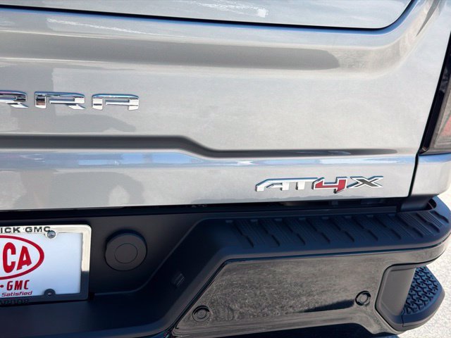 2026 GMC Sierra 2500HD AT4X - Photo 8