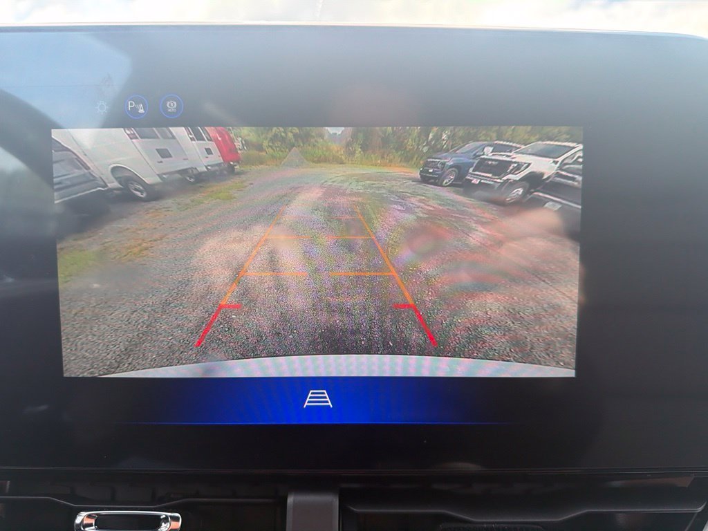 2027 Chevrolet Equinox LT - Photo 25