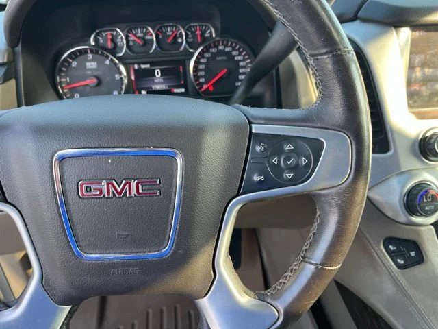 Used 2015 Gold GMC SLT image 18