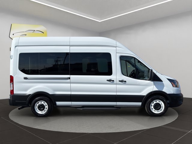 Used 2023 White Ford XL image 8