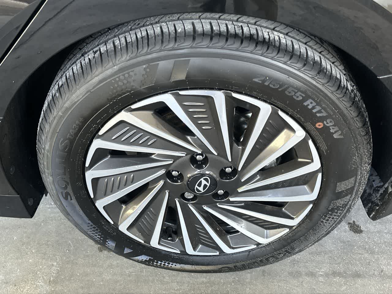 2025 Hyundai Sonata Hybrid SEL - Photo 11