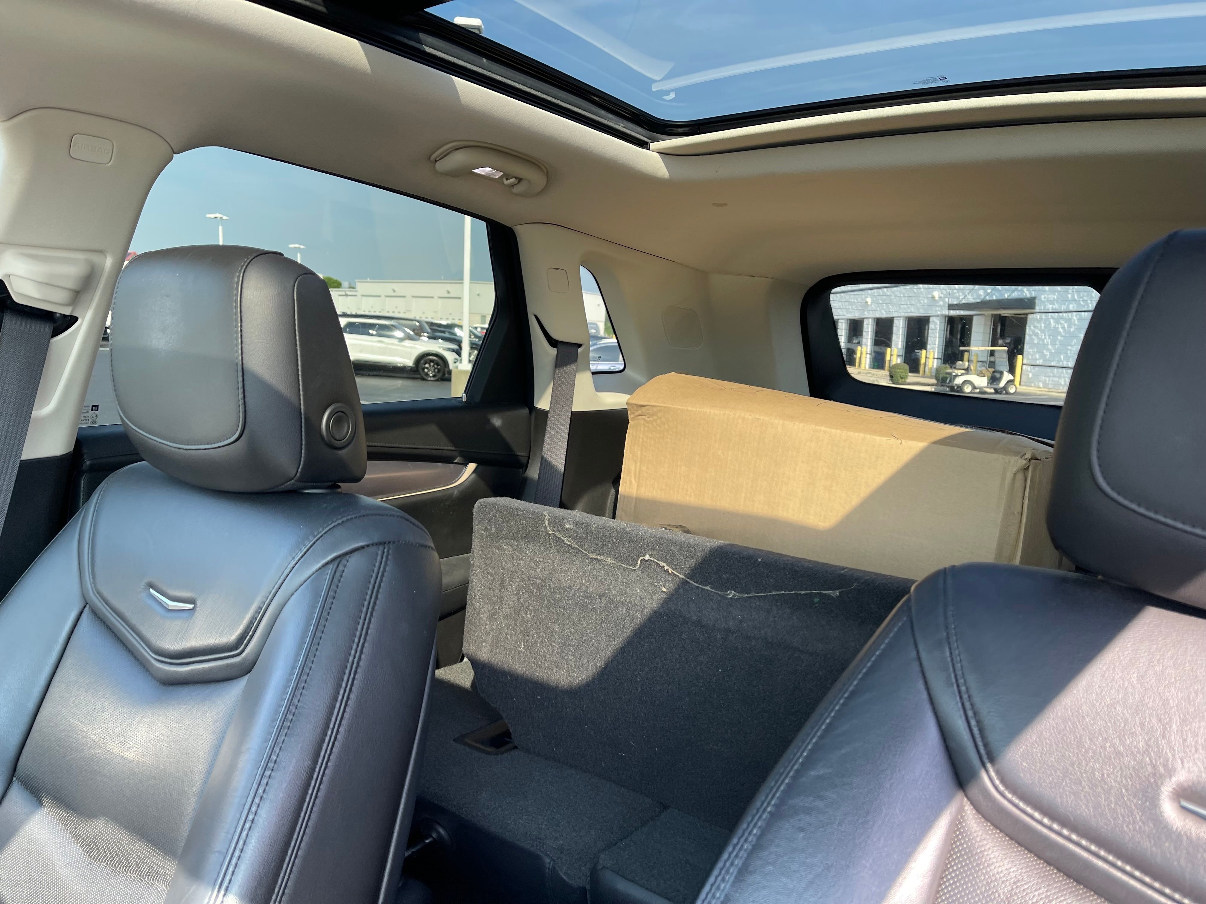 Used 2017 Stellar Black Metallic Cadillac Luxury image 17
