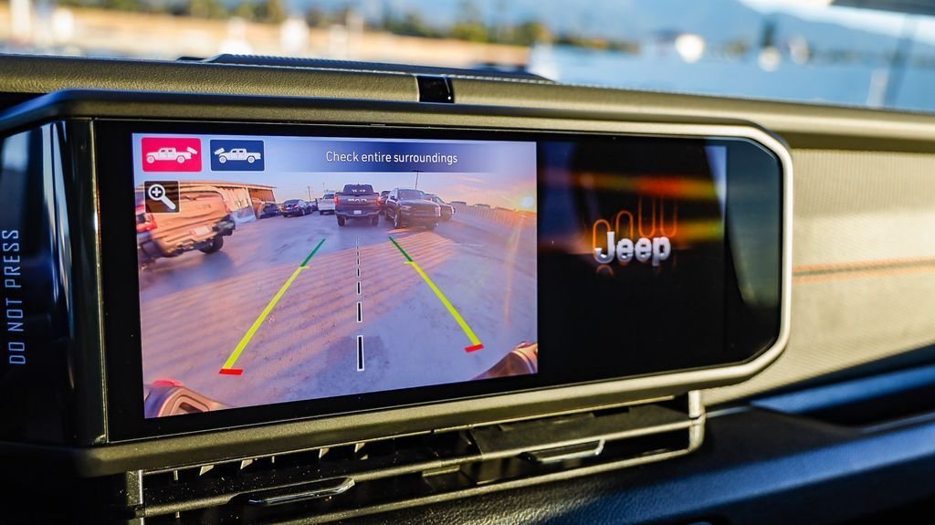 New 2026 Reign Jeep Rubicon X image 25