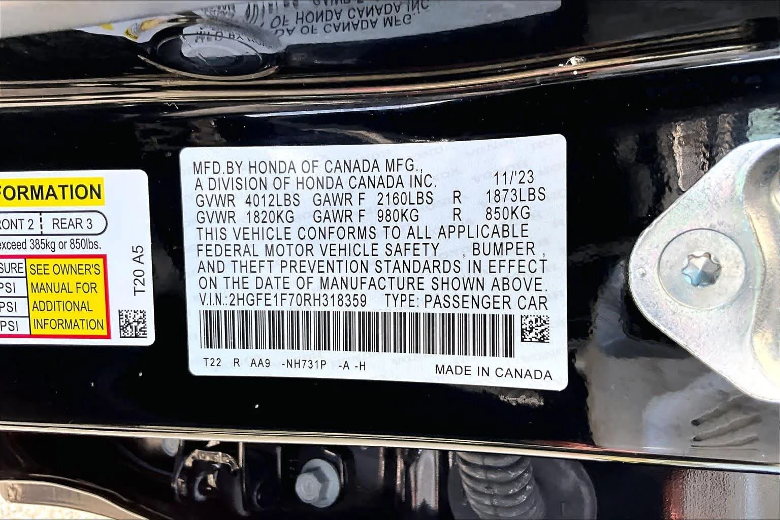 Used 2024 Crystal Black Pearl Honda EX image 33