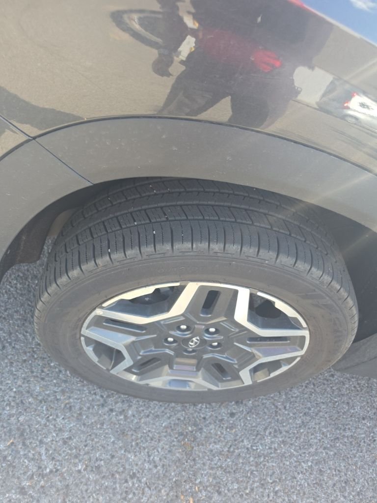 Used 2023 Gray Hyundai Limited image 7