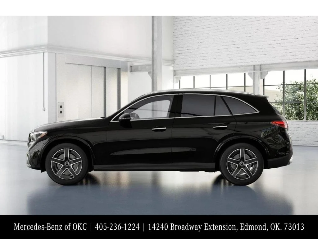 Used 2026 Black Mercedes-Benz GLC 300 image 34