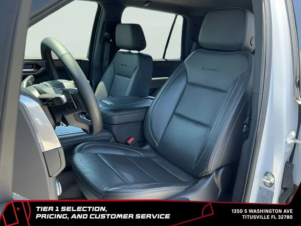 Used 2025 Summit White GMC Denali image 28