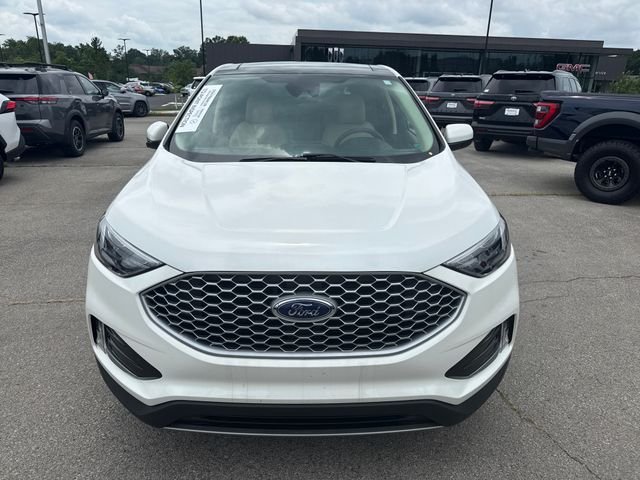 Used 2023 White Ford SEL image 8