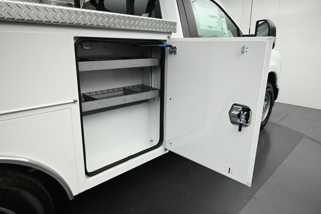 New 2026 Oxford White Ford XL image 22