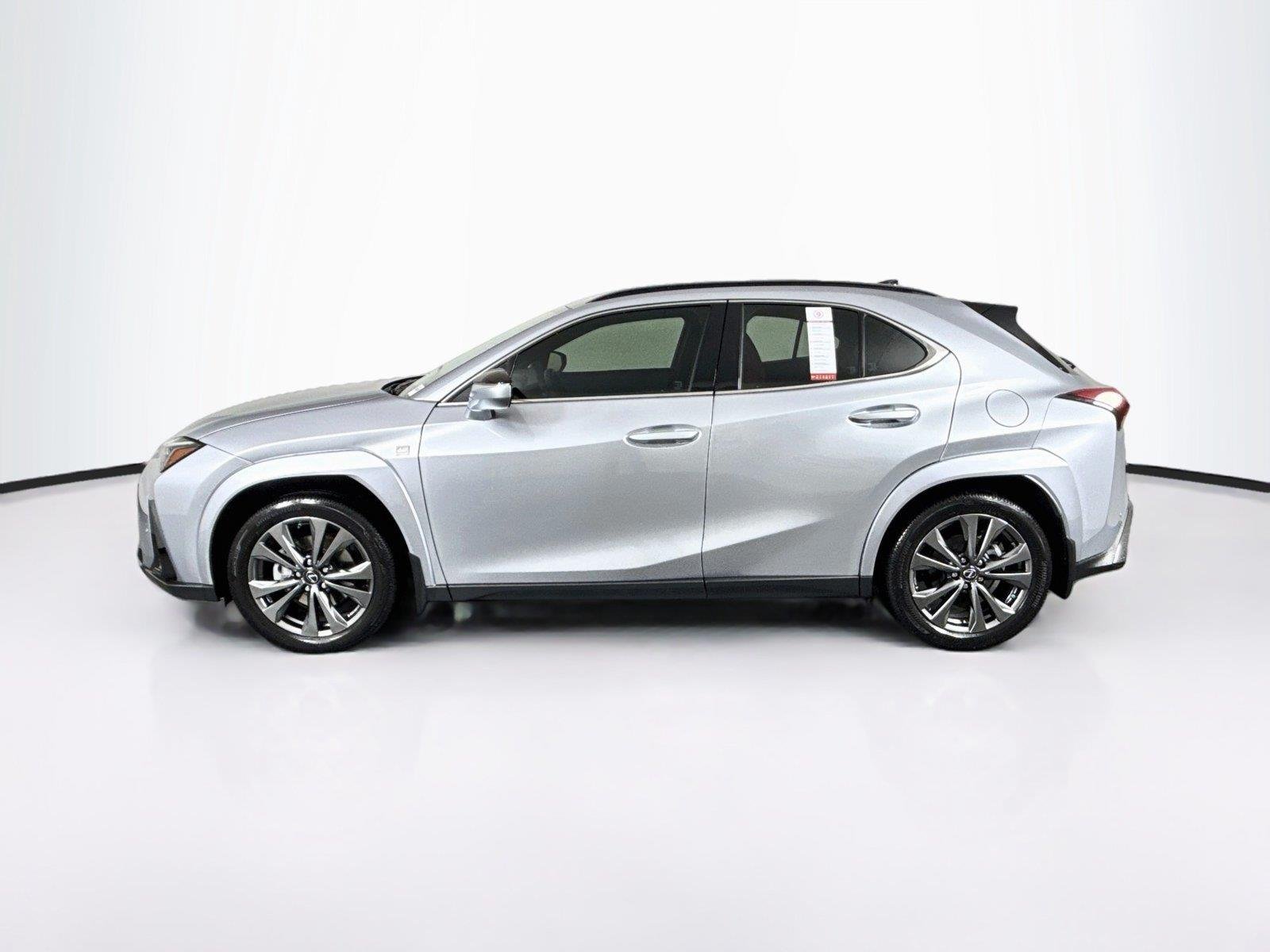 Used 2024 Iridium w/ Obsidian Roof Lexus UX 250h F SPORT Handling image 15