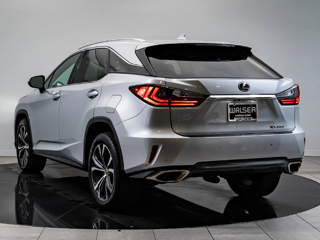 Used 2017 Silver Lining Metallic Lexus 350 Premium image 6