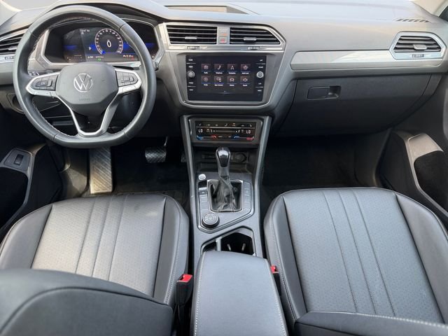 2022 Volkswagen Tiguan SE - Photo 14