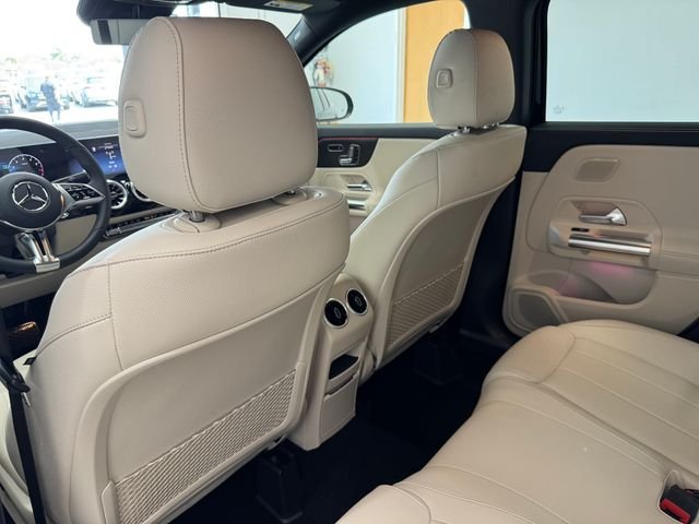 New 2026 Cosmos Black Metallic Mercedes-Benz GLA 250 image 51
