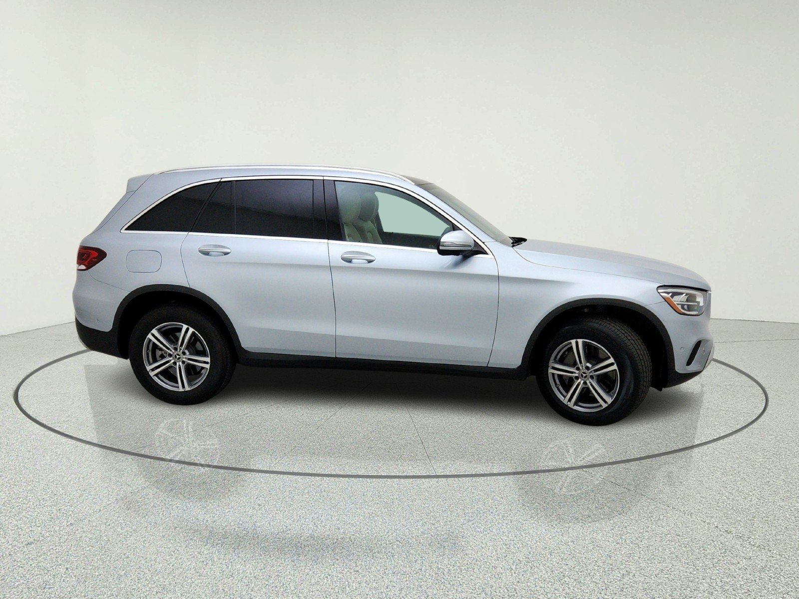 Certified Used 2021 Cirrus Silver Metallic Mercedes-Benz GLC 300 image 11