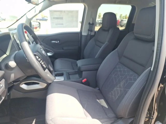 New 2027 Super Black Nissan Crew Cab SV image 9