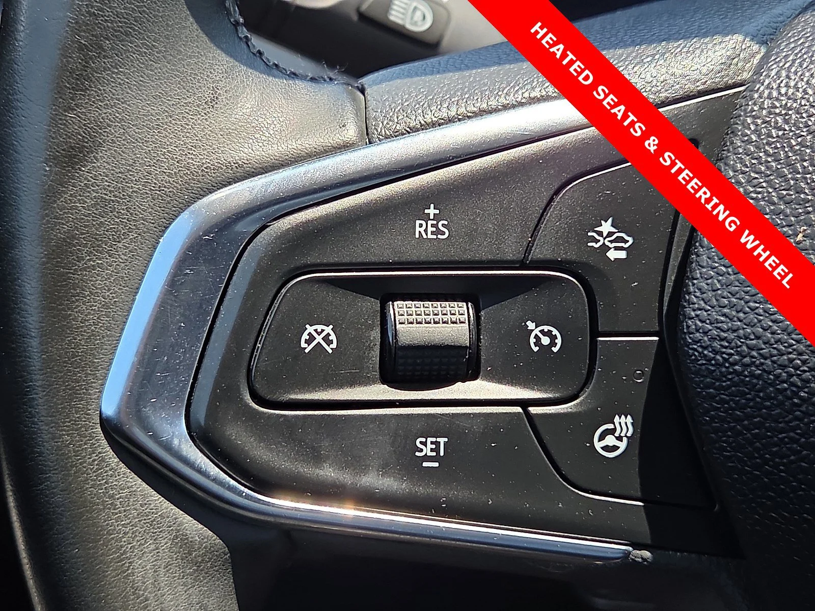 Used 2024 Crimson Metallic Chevrolet LT image 21