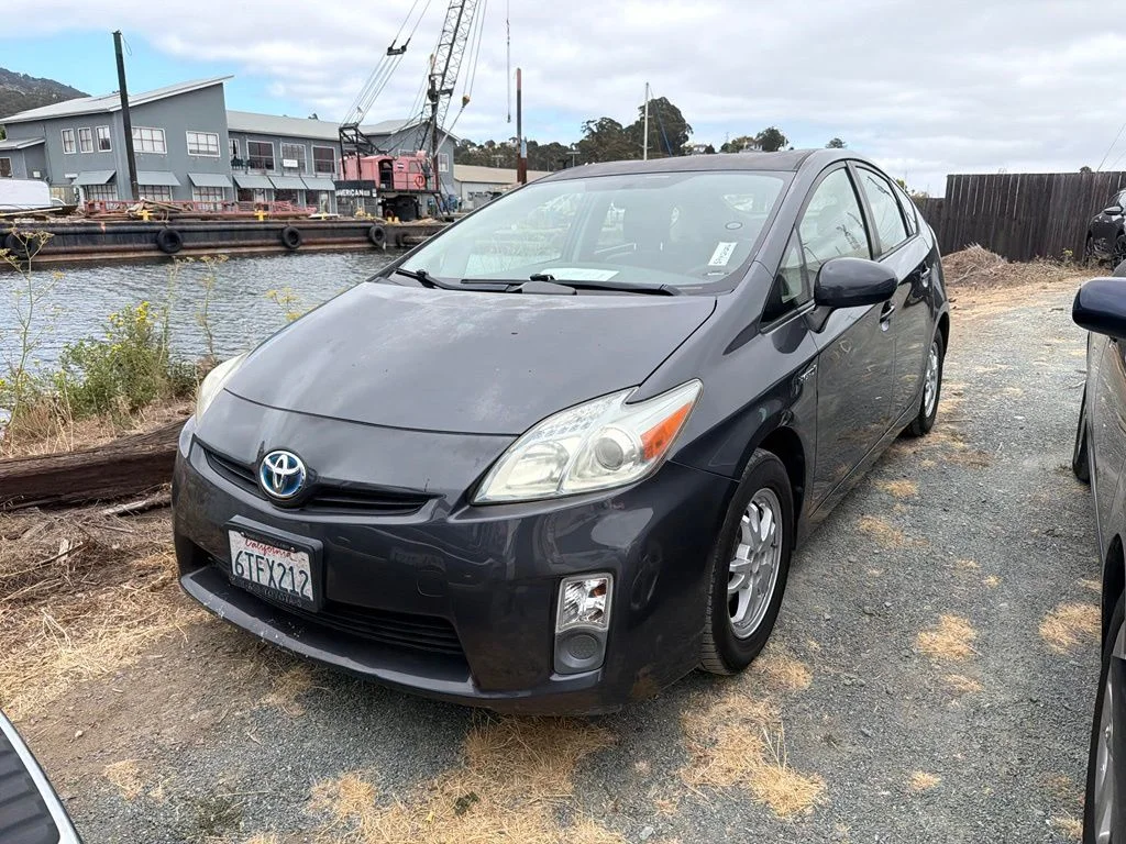 Used 2011 Gray Toyota Two image 5